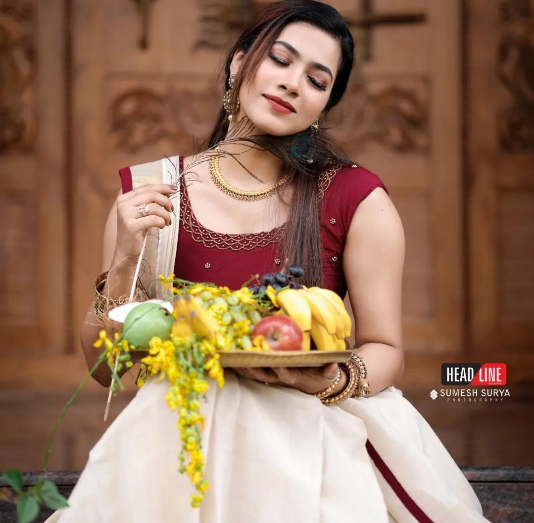CHIYAS BEAUTY ZONE MUVATTUPUZHA